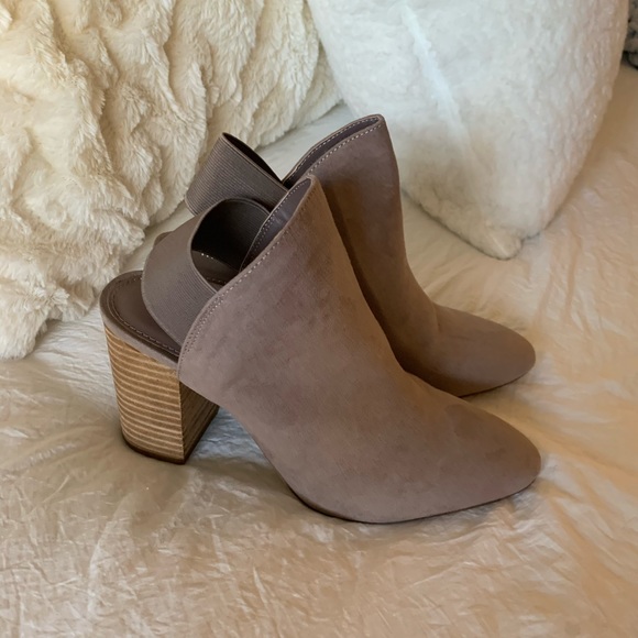 Madden Girl beige booties - Picture 3 of 5